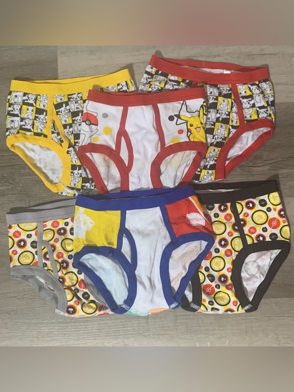 ❤️ Sz 8 Nintendo Kids Briefs - Multicolor Pokémon Cartoon Underwear